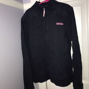 Vineyard vine pullover